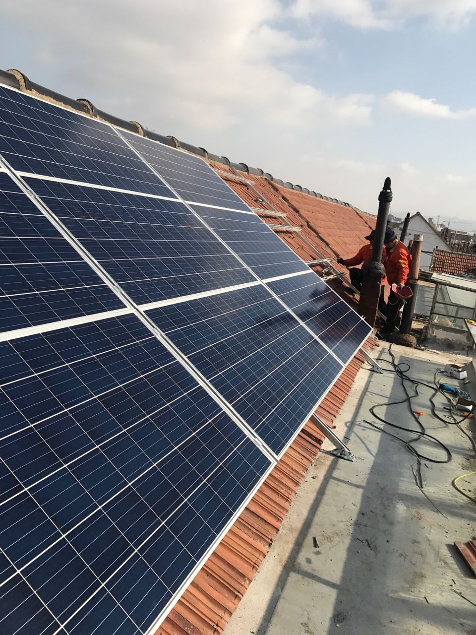 Shilibao Xiaojilintou 12 KW